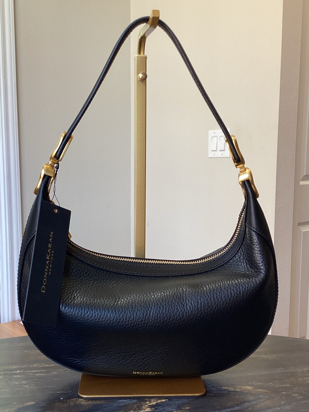 Donna Karan the Serge Black Pebble Leather Crescent Shoulder Bag - Picture 2 of 10